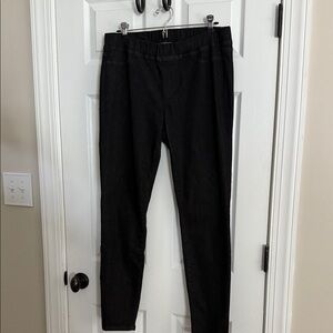 Eileen Fisher Black Size Medium Pull On Organic Cotton Jeans